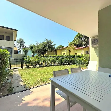 Apartament In 45632 Bibione